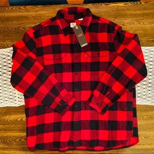 NEW WITH TAGS - Levi’s Buffalo Plaid Button Down Shirt - Men’s Size XXL